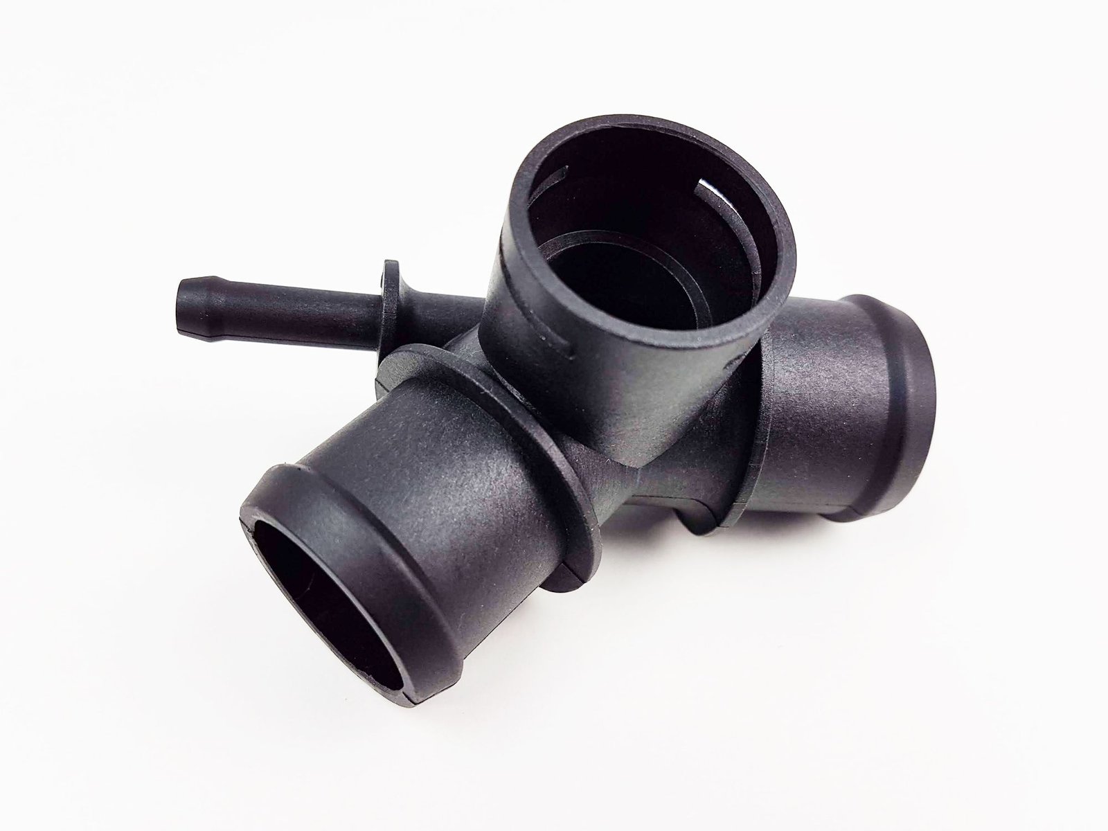 1.9-tdi-upper-radiator-coolant-hose-distributor-flange-vw-audi-seat-1j0121087-6708-p.jpg 1.9 TDI Upper Radiator Coolant Hose Distributor Flange VW Audi Seat – 1J0121087 - Image 1