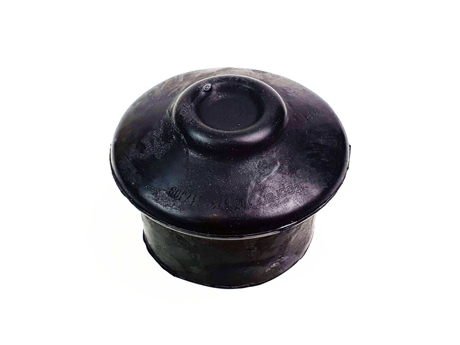 20210918_100430.jpg Engine Mount Bump Stop Rubber Bush – Audi A4 VW Passat – 1.9 Diesel – 8D0199339D - Image 1
