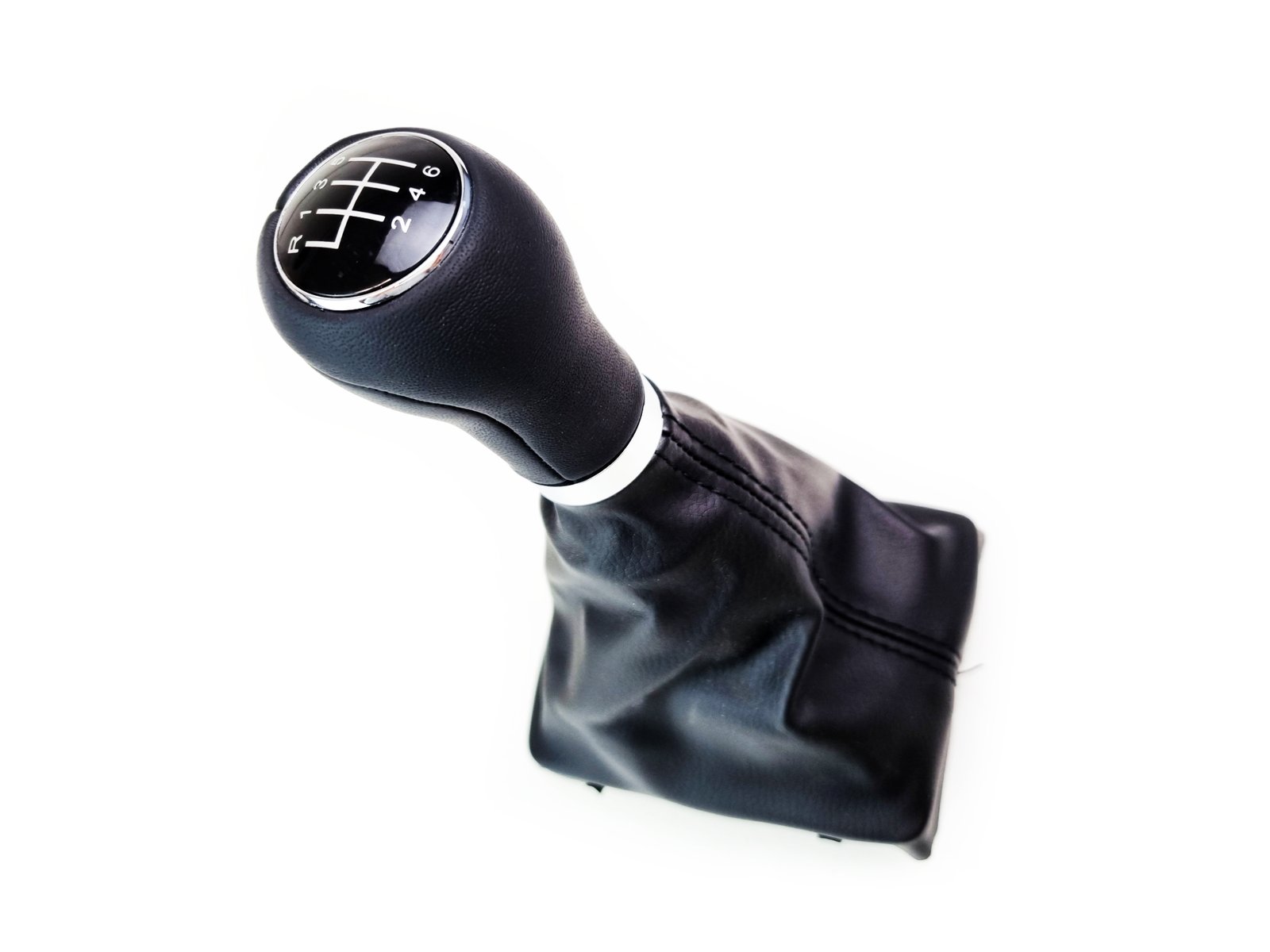 20220531_103005.jpg 6 Speed Gear Knob & Gaiter for Audi A4 B8 / A5 / Q5 – Black Leatherette - Image 1