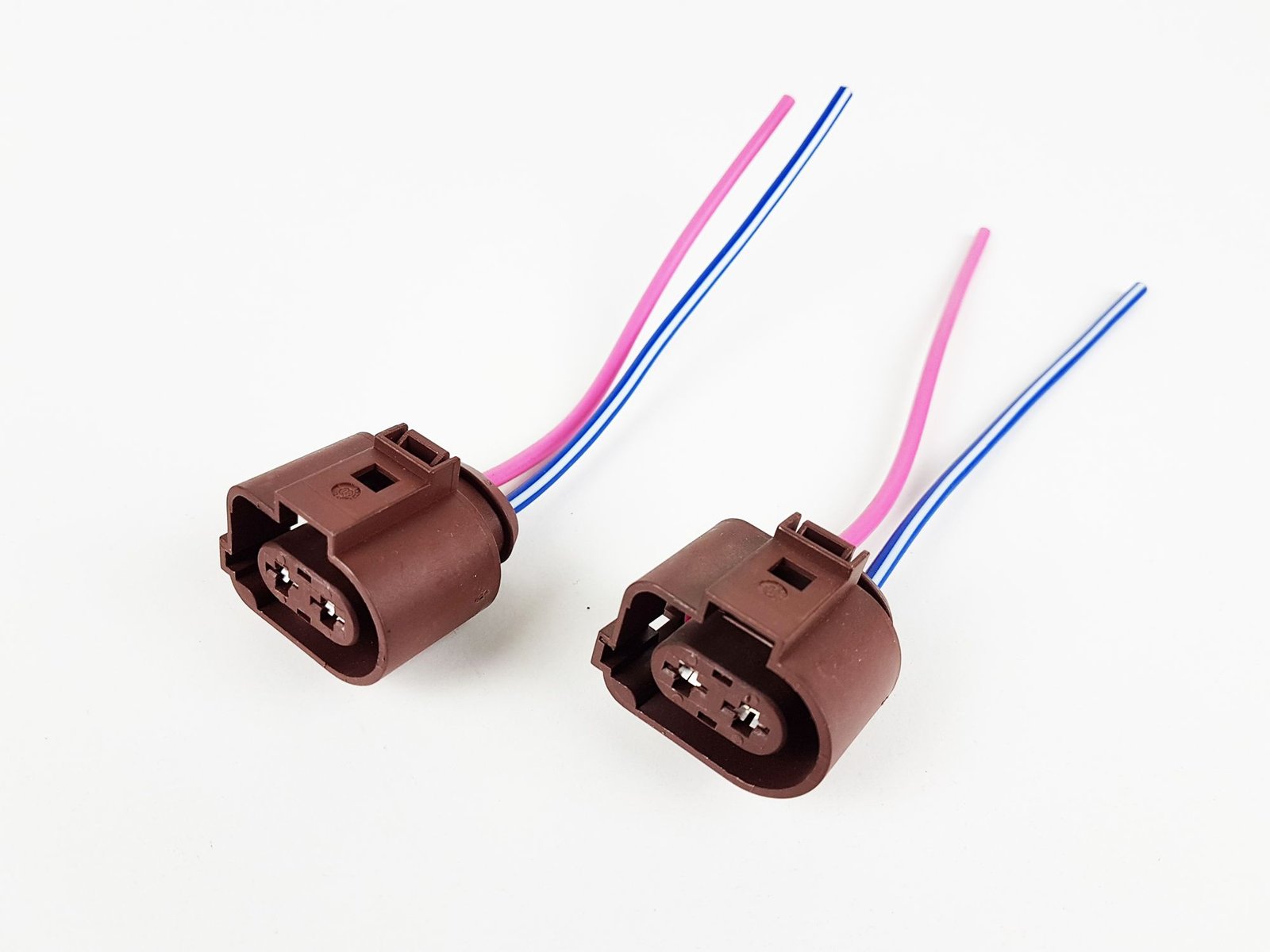2x-audi-a6-c6-rear-electric-parking-brake-motor-connector-wire-harness-1j0973752-6379-p.jpg 2X Audi A6 C6 Rear Electric Parking Brake Motor Connector Wire Harness 1J0973752 - Image 1