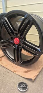 Authentic OEM 18-Inch Audi 5-Spoke Gloss Black Alloy Wheel Set - 7.5Jx18 ET52 5x112 with Center Cap Options - Image 6