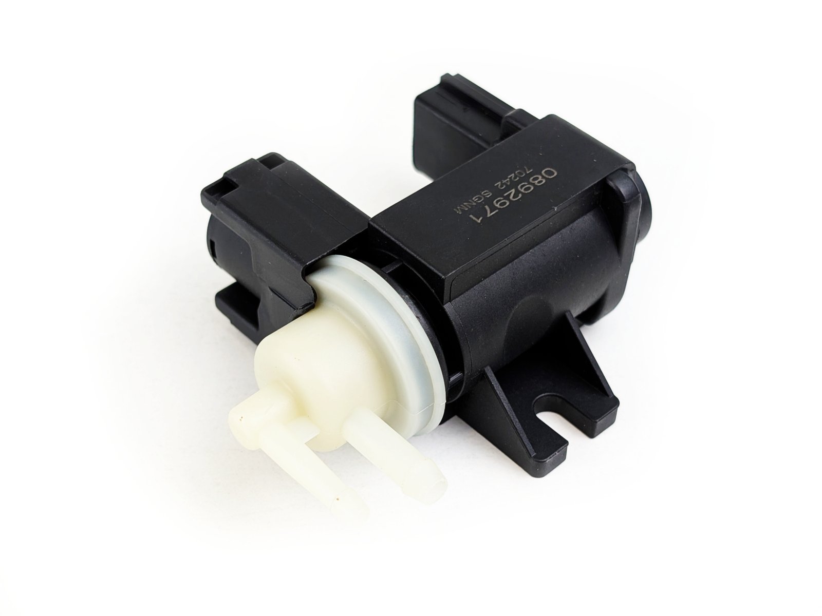 PXL_20250424_103503566.jpg 2.0 TDI Turbo Boost Pressure Converter Solenoid Valve – A4 A5 A6 Q5 8K0906627 - Image 1