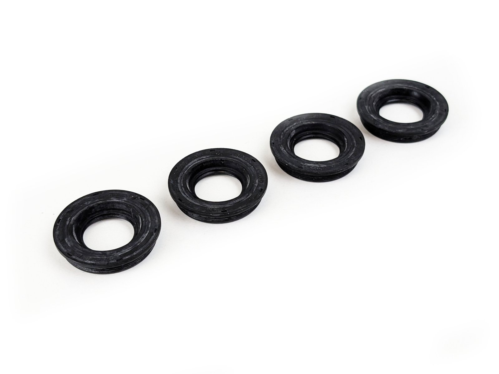 PXL_20251112_111213519.jpg 4x Valve Cover Diesel Injector Seal Gaskets – VW Audi Seat Skoda 03L103070A - Image 1