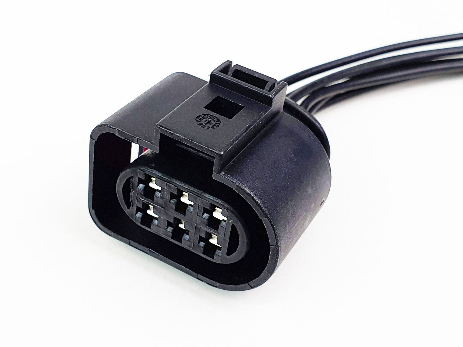 audi-a3-8p-a4-b7-tt-tail-light-6-pin-connector-plug-socket-wiring-loom-repair-7558-p-1.jpg Audi A3 8P A4 B7 TT Tail Light 6 Pin Connector Plug Socket Wiring Loom Repair - Image 1