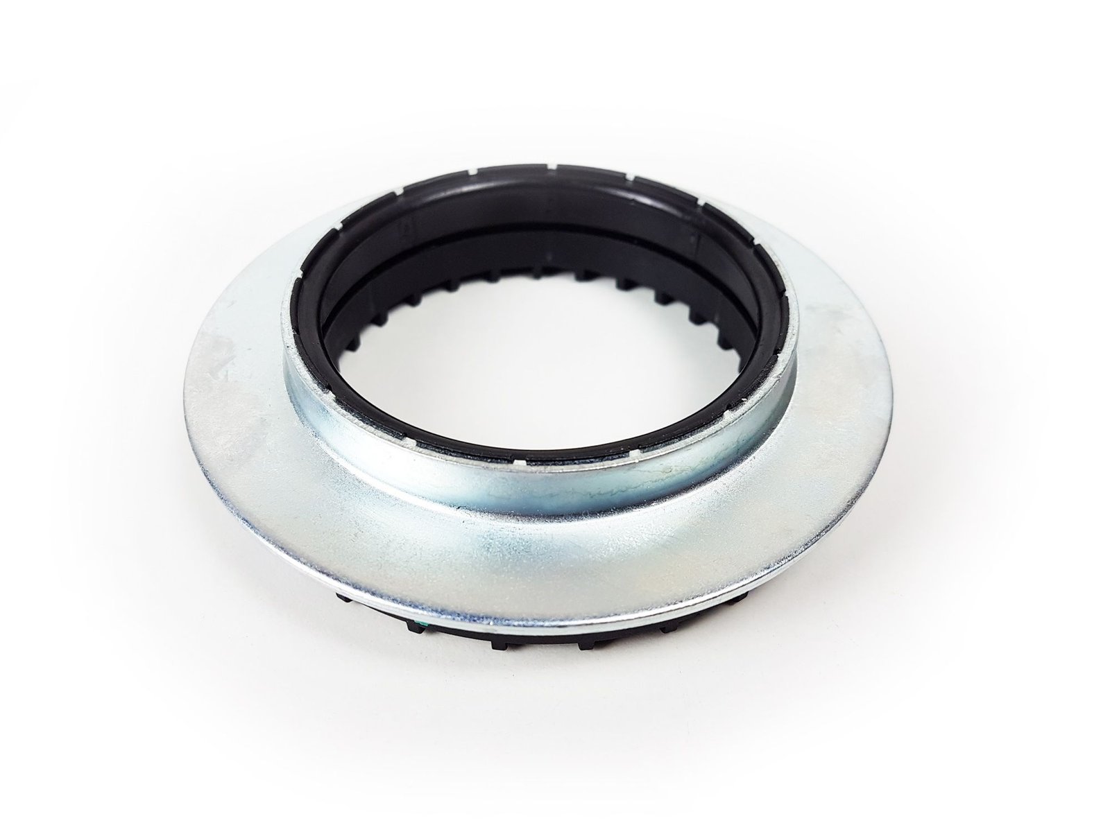 audi-a3-q3-tt-1-x-front-shock-ball-bearing-strut-mounting-1k0412249b-6284-p-1.jpg Audi A3 Q3 TT 1 x Front Shock Ball Bearing Strut Mounting – 1K0412249B - Image 1