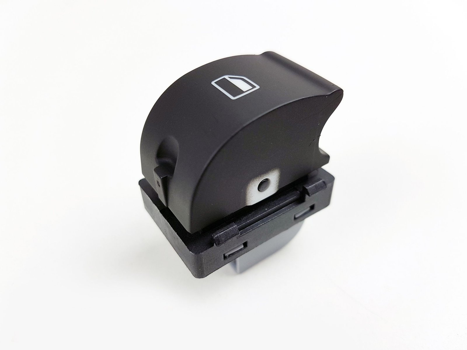 audi-a4-b6-b7-tt-mk2-front-rear-passenger-electric-window-switch-8e0959855b-5886-p.jpg Audi A4 B6 / B7 – TT MK2 Front Rear Passenger Electric Window Switch 8E0959855B - Image 1