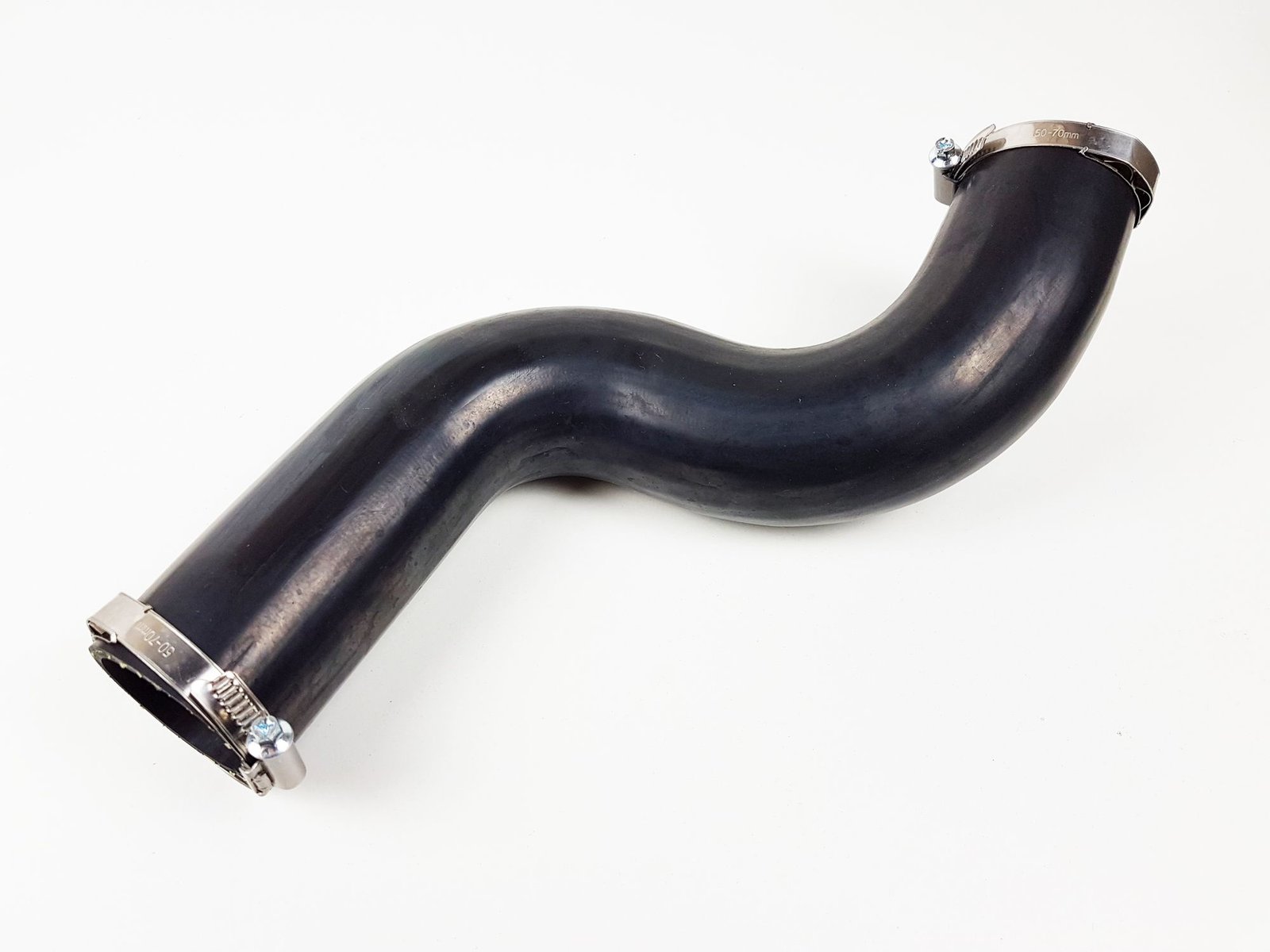audi-a5-2.0-tdi-turbo-boost-pressure-throttle-body-hose-charge-pipe-8k0145737q-6034-p-1.jpg Audi A5 2.0 TDI Turbo Boost Pressure Throttle Body Hose Charge Pipe 8K0145737Q - Image 1