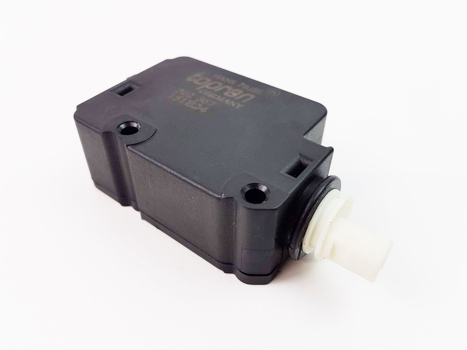 bmw-e39-e38-5-7-series-fuel-flap-locking-actuator-solenoid-motor-67116987625-6761-p.jpg BMW E39 E38 5 & 7 Series – Fuel Flap Locking Actuator Solenoid Motor 67116987625 - Image 1