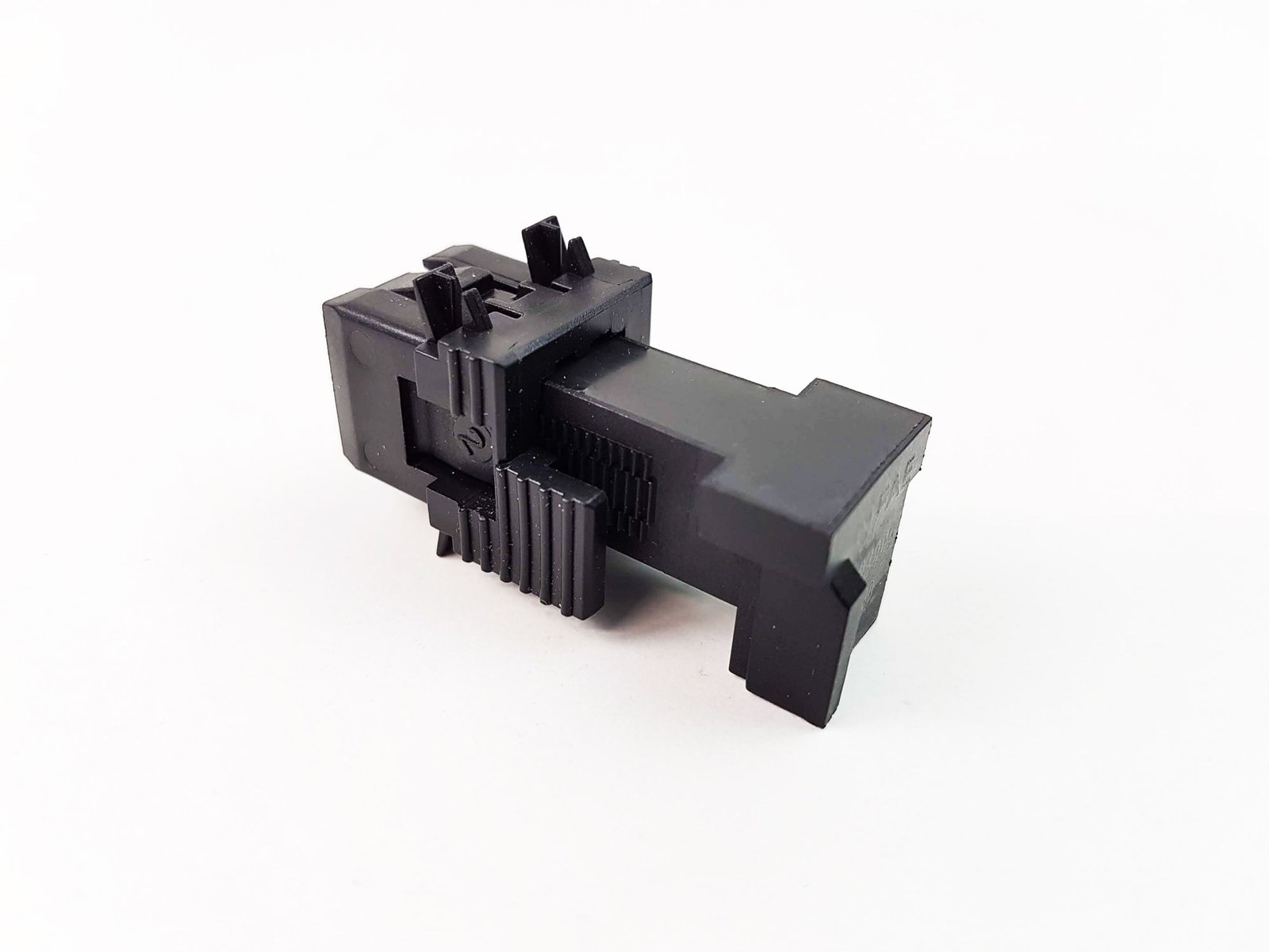 brake-light-stop-sensor-switch-4-pin-bmw-x1-x3-x5-x6-z4-61316967601-6733-p-2.jpg Brake Light Stop Sensor Switch 4 Pin – BMW X1 X3 X5 X6 Z4 – 61316967601 - Image 1