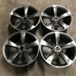 2019-2024 Audi A8L / S8 D5 20" x 9.0" OEM 5-Spoke Blade Alloy Wheels Set – Titanium Gray / Machined